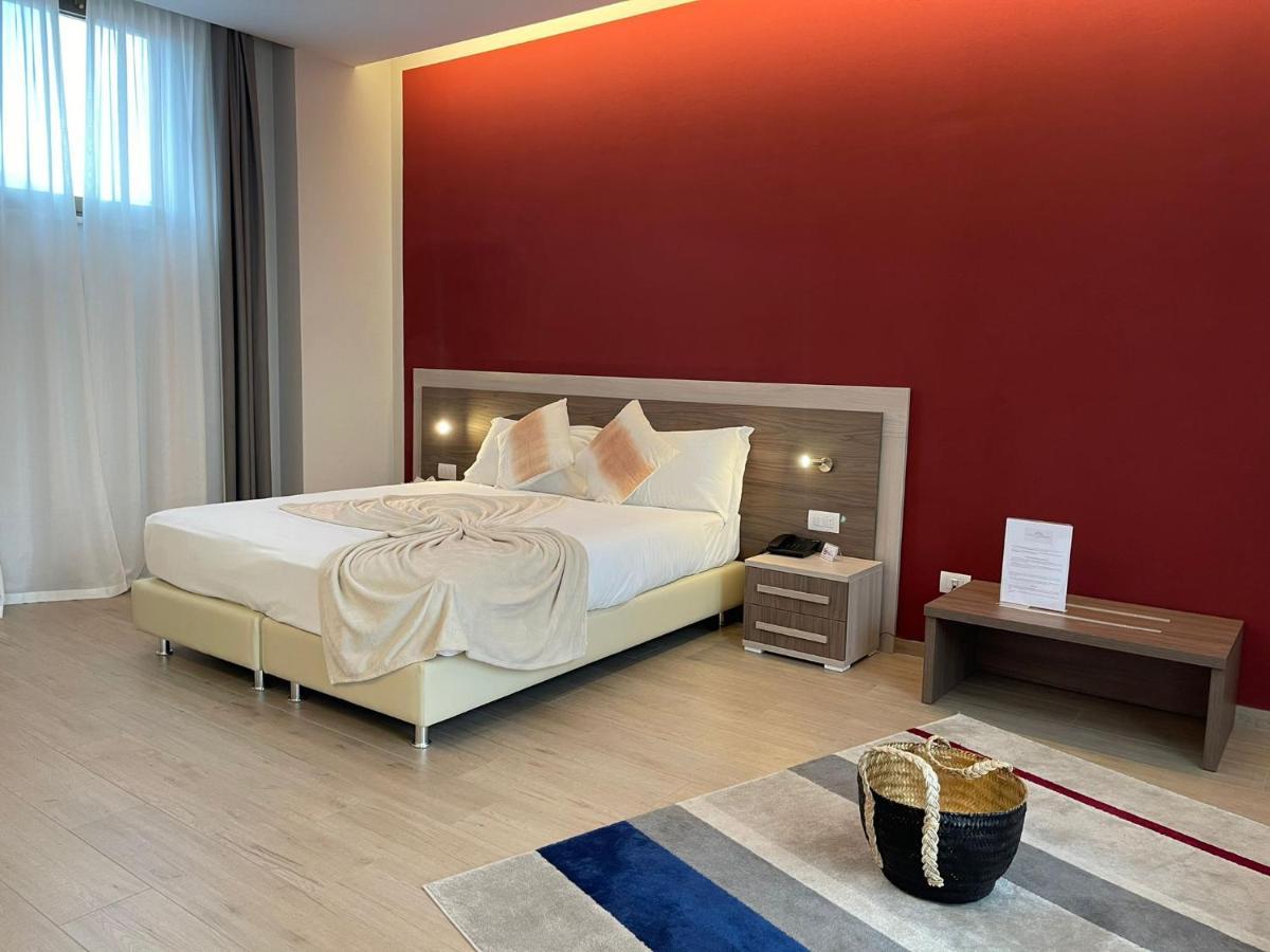 Palazzo Marignano Hotel Melegnano Eksteriør bilde