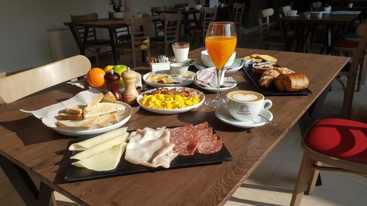 Palazzo Marignano Hotel Melegnano Eksteriør bilde
