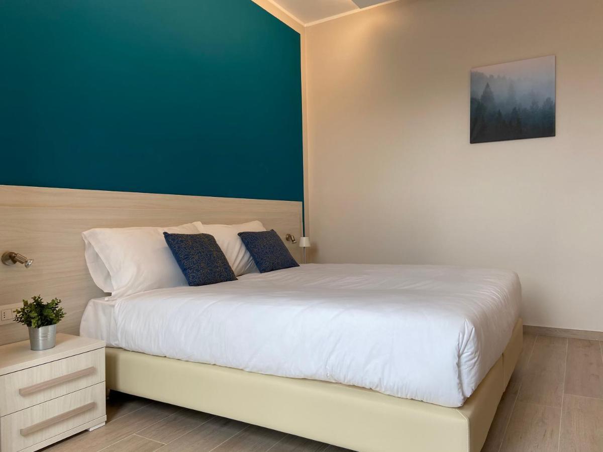 Palazzo Marignano Hotel Melegnano Eksteriør bilde